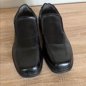Classic Black Leather Men's Slip-On Loafers